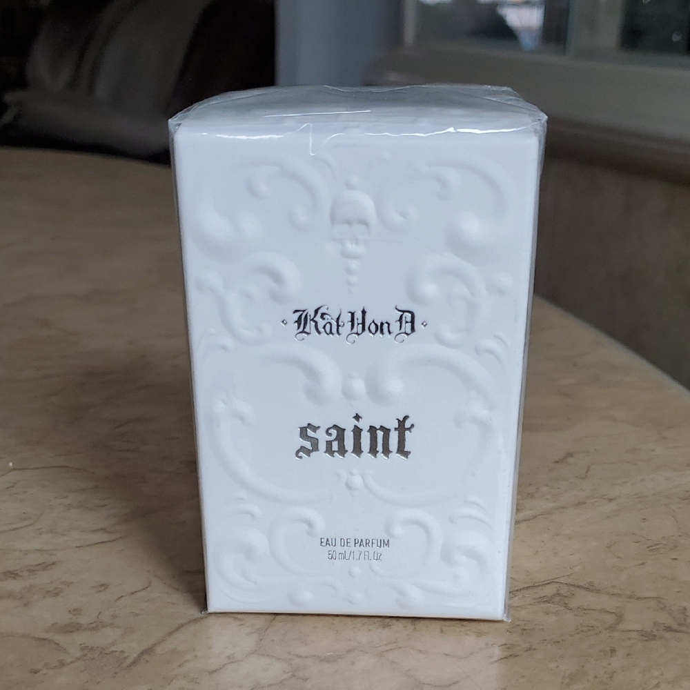 Kat Von D White Bath & Body Collection